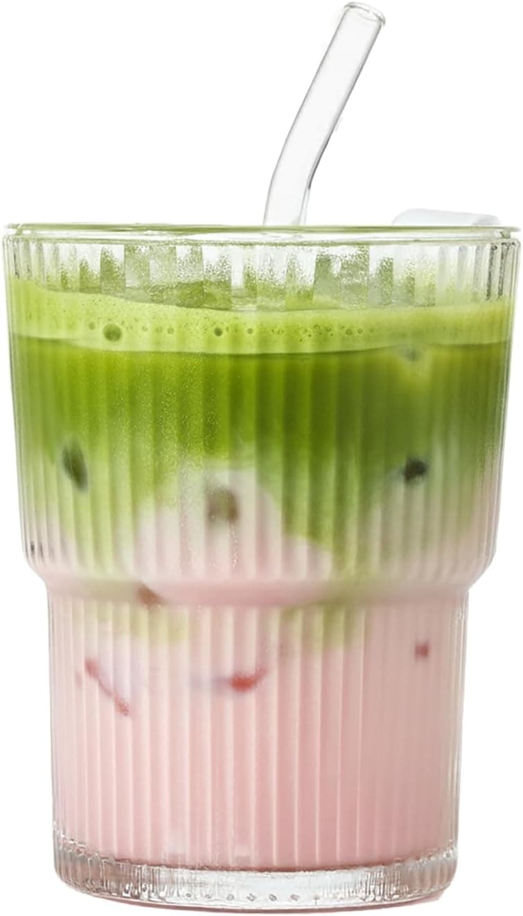 Uwalawu glass tumbler with straw